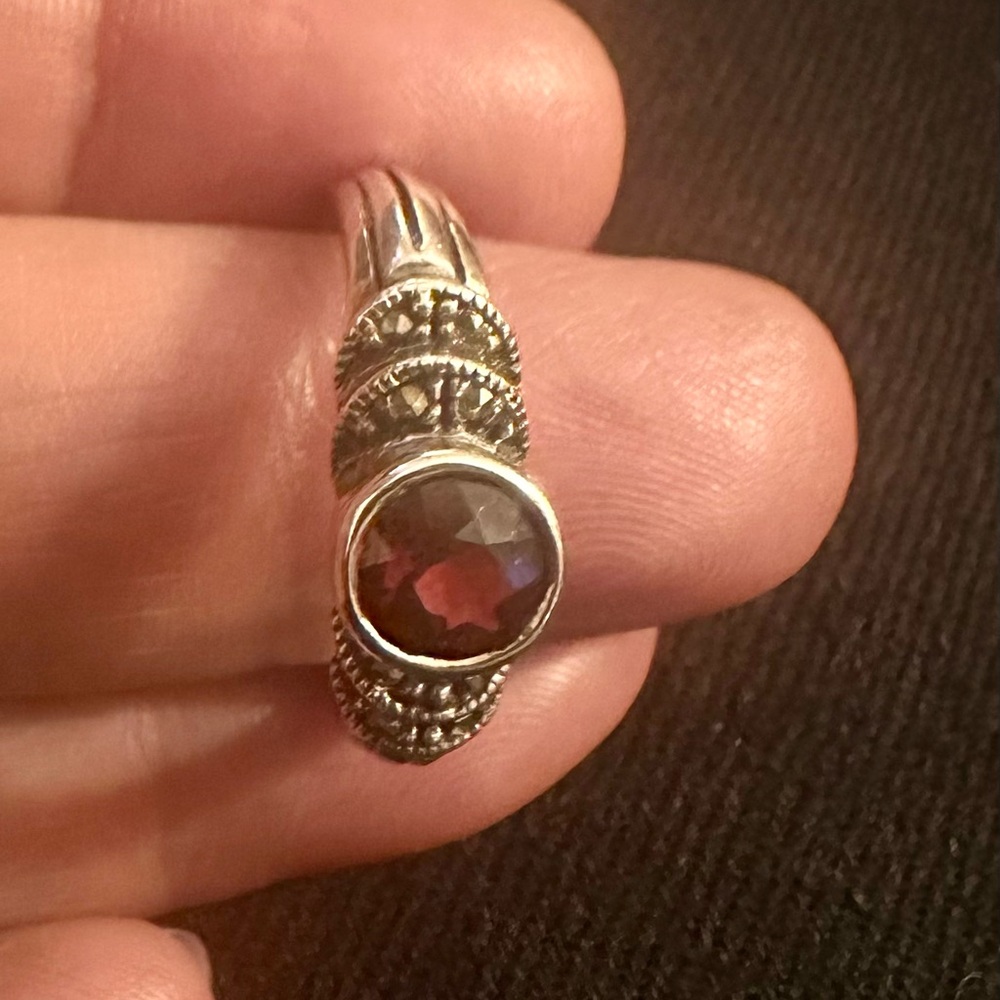 Elegant Stamped Sterling Silver Garnet-Vintage- Women's Ring